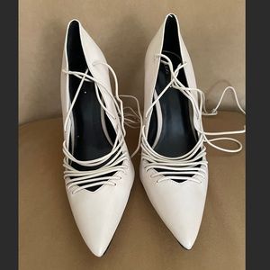 NEVER WORN Aldo nude lace up heels